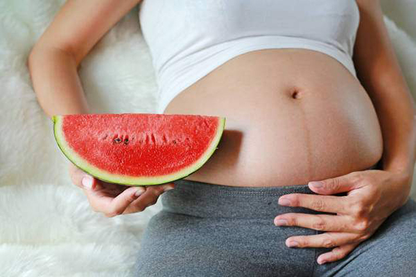 Có nên ăn dưa hấu khi mang bầu không ?