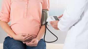 Với phụ nữ mang thai huyết áp bao nhiêu được coi là ổn định?